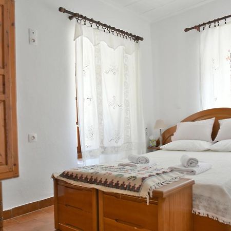 Grandmas Guest House Hydra  Buitenkant foto