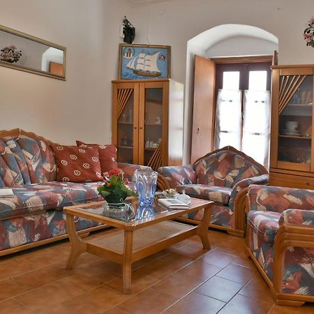 Grandmas Guest House Hydra  Buitenkant foto