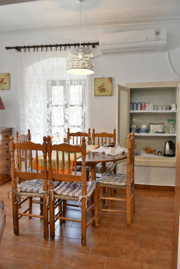 Grandmas Guest House Hydra  Buitenkant foto